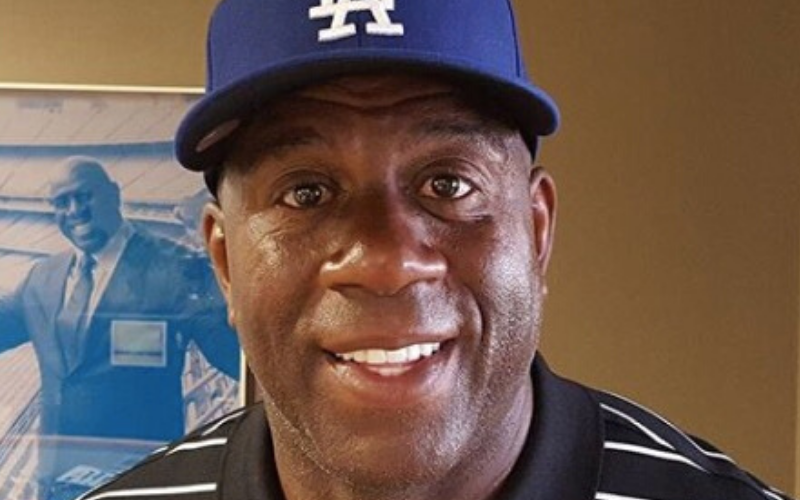 magic johnson selfie